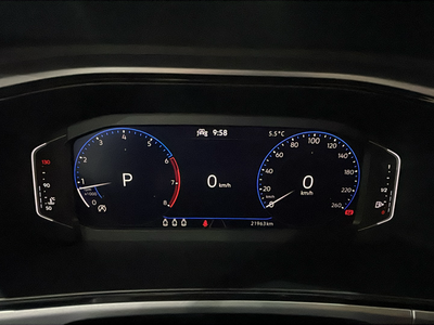 Volkswagen T-Roc Life 1.5 TSI 110 kW (150 CV) DSG 19 Volkswagen T-Roc Life 1.5 TSI 110 kW (150 CV) DSG 19