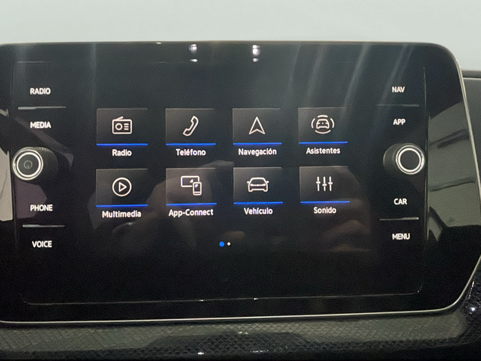 Volkswagen T-Cross R-Line 1.5 TSI 110 kW (150 CV) DSG Vehículo usado en Lleida Volkswagen T-Cross R-Line 1.5 TSI 110 kW (150 CV) DSG Vehículo usado en Lleida