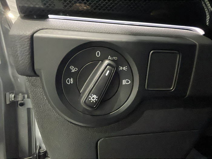 Volkswagen T-Cross R-Line 1.5 TSI 110 kW (150 CV) DSG Vehículo usado en Lleida Volkswagen T-Cross R-Line 1.5 TSI 110 kW (150 CV) DSG Vehículo usado en Lleida