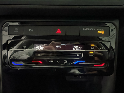 Volkswagen T-Cross Advance 1.0 TSI 81 kW (110 CV) DSG 16 Volkswagen T-Cross Advance 1.0 TSI 81 kW (110 CV) DSG 16