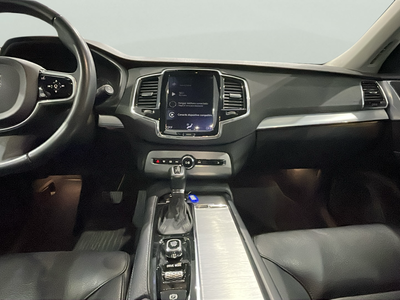 Volvo XC90 D5 Momentum B AWD Auto 173 kW (235 CV) 8 Volvo XC90 D5 Momentum B AWD Auto 173 kW (235 CV) 8