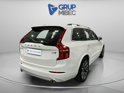 Volvo XC90 D5 Momentum B AWD Auto 173 kW (235 CV) 4 Volvo XC90 D5 Momentum B AWD Auto 173 kW (235 CV) 4