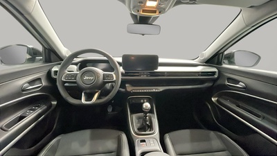 Jeep Avenger 1.2 G Altitude 74 kW (100 CV) 2 Jeep Avenger 1.2 G Altitude 74 kW (100 CV) 2