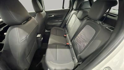 Jeep Avenger 1.2 G Altitude 74 kW (100 CV) 4 Jeep Avenger 1.2 G Altitude 74 kW (100 CV) 4