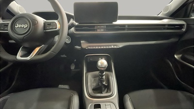 Jeep Avenger 1.2 G Altitude 74 kW (100 CV) 3 Jeep Avenger 1.2 G Altitude 74 kW (100 CV) 3