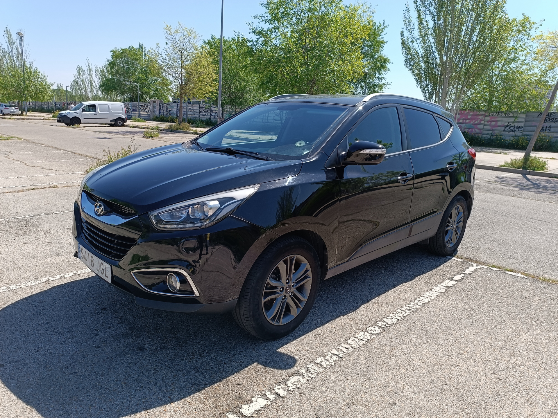 Hyundai ix35 2.0 CRDI Kosmo 4x4 100 kW (136 CV) Vehículo usado en Madrid