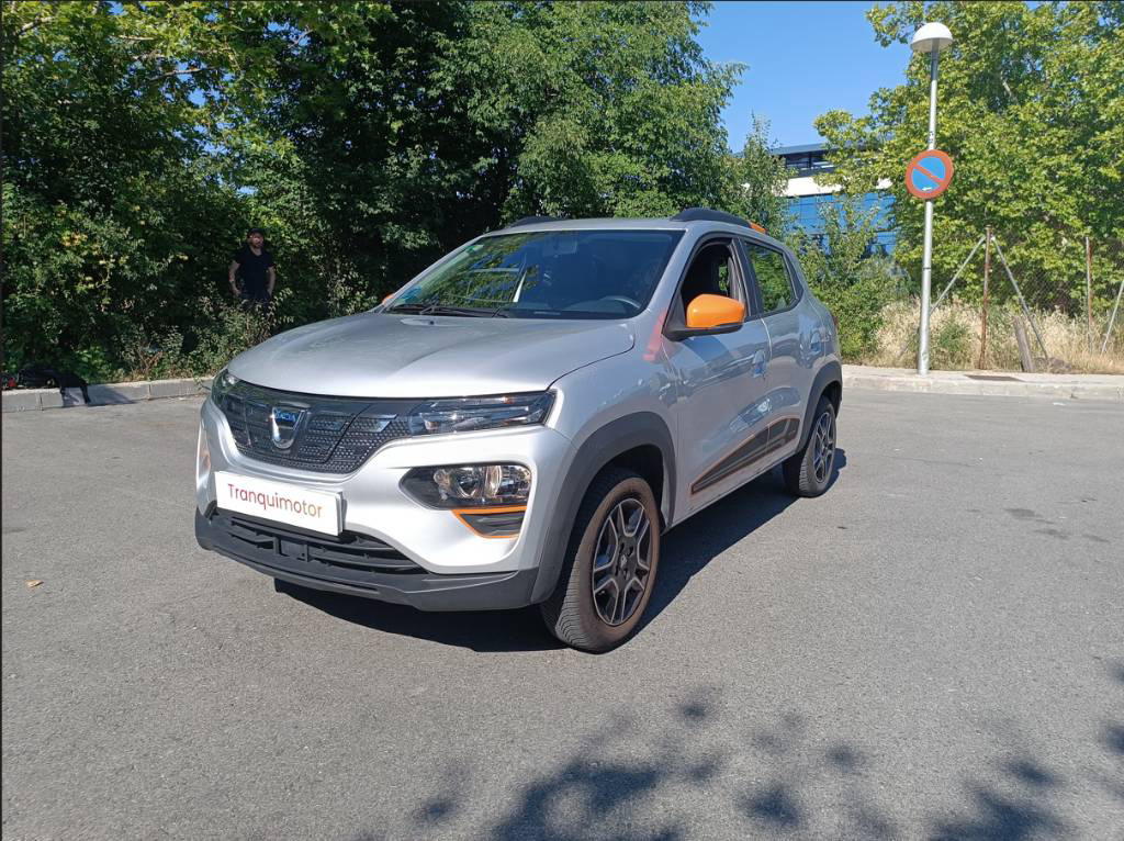 Dacia Spring Comfort Plus Electric 33 kW (45 CV) Vehículo usado en Madrid