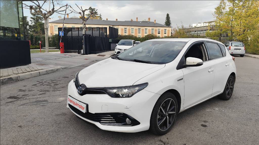 Toyota Auris 140H Hybrid Feel! Edition 100 kW (136 CV) Vehículo usado en Madrid