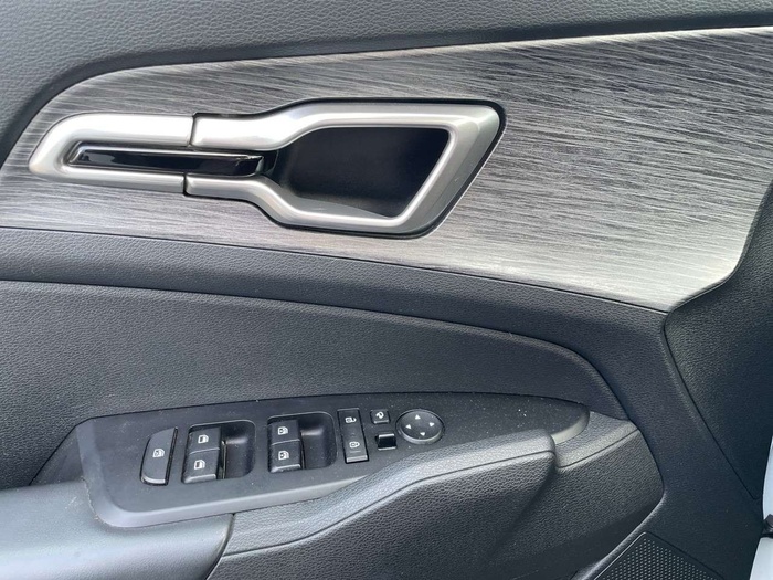 Kia Sportage 1.6 T-GDi Drive 4x2 118 kW (160 CV) Vehículo usado en Sevilla Kia Sportage 1.6 T-GDi Drive 4x2 118 kW (160 CV) Vehículo usado en Sevilla