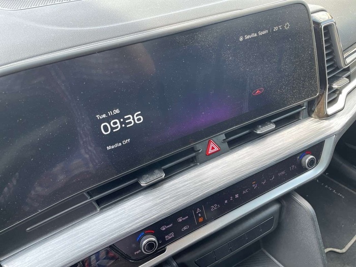 Kia Sportage 1.6 T-GDi Drive 4x2 118 kW (160 CV) Vehículo usado en Sevilla Kia Sportage 1.6 T-GDi Drive 4x2 118 kW (160 CV) Vehículo usado en Sevilla