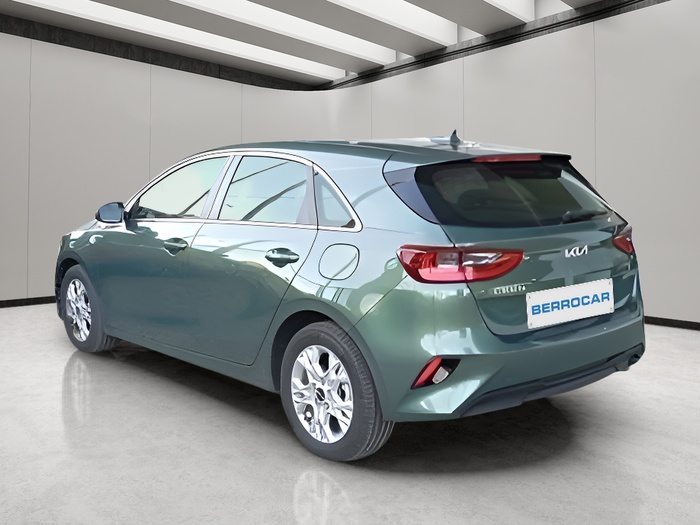 Kia Ceed 1.6 MHEV iMT Drive 100 kW (136 CV) KM0 en Sevilla Kia Ceed 1.6 MHEV iMT Drive 100 kW (136 CV) KM0 en Sevilla