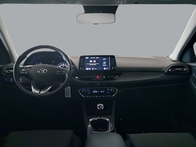 Hyundai i30 1.5 DPI Klass SLX 81 kW (110 CV) 16 Hyundai i30 1.5 DPI Klass SLX 81 kW (110 CV) 16