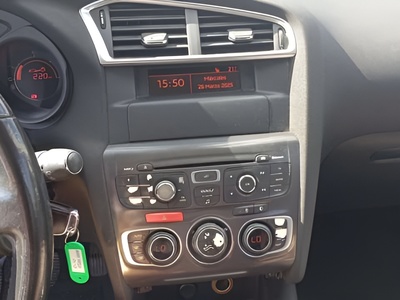 Citroen C4 1.6 VTi Collection 88 kW (120 CV) 7 Citroen C4 1.6 VTi Collection 88 kW (120 CV) 7