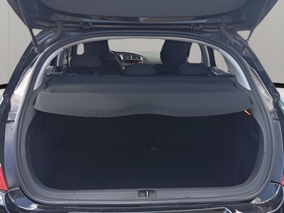 Citroen C4 1.6 VTi Collection 88 kW (120 CV) 20 Citroen C4 1.6 VTi Collection 88 kW (120 CV) 20