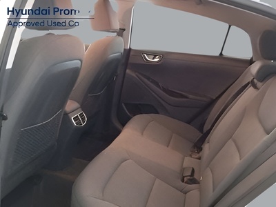 Hyundai Ioniq EV Tecno 100 kW (136 CV) 14 Hyundai Ioniq EV Tecno 100 kW (136 CV) 14