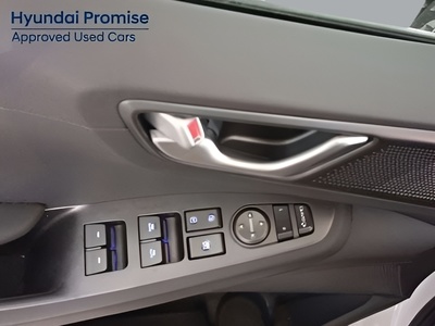 Hyundai Ioniq EV Tecno 100 kW (136 CV) 13 Hyundai Ioniq EV Tecno 100 kW (136 CV) 13