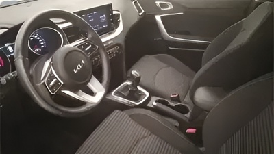 Kia Ceed 1.0 T-GDi Drive 88 kW (120 CV) 7 Kia Ceed 1.0 T-GDi Drive 88 kW (120 CV) 7