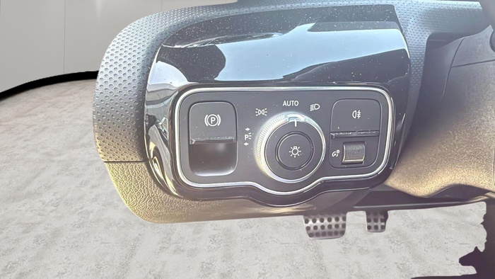 Mercedes-Benz Clase A Sedán 180 d 85 kW (116 CV) KM0 en Sevilla Mercedes-Benz Clase A Sedán 180 d 85 kW (116 CV) KM0 en Sevilla