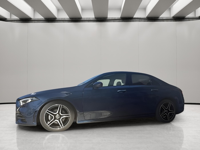 Mercedes-Benz Clase A Sedán 180 d 85 kW (116 CV) KM0 en Sevilla Mercedes-Benz Clase A Sedán 180 d 85 kW (116 CV) KM0 en Sevilla