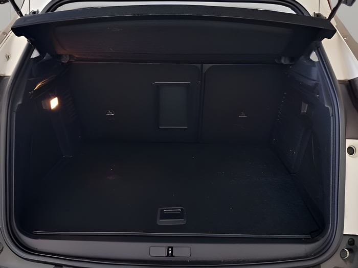 Peugeot 3008 Hybrid 225 Allure e-EAT8 165 kW (225 CV) Vehículo usado en Sevilla Peugeot 3008 Hybrid 225 Allure e-EAT8 165 kW (225 CV) Vehículo usado en Sevilla