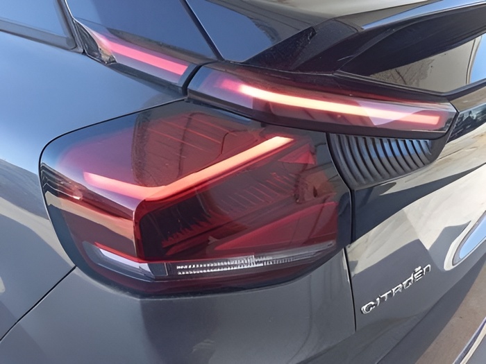 Citroen ë-C4 Electrico 50kWh C-Series 100 kW (136 CV) KM0 en Sevilla Citroen ë-C4 Electrico 50kWh C-Series 100 kW (136 CV) KM0 en Sevilla