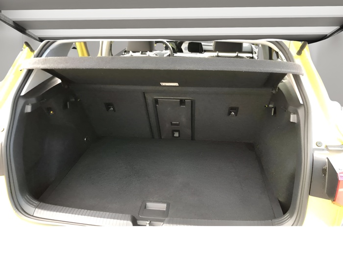 Volkswagen Golf Life 2.0 TDI 85 kW (115 CV) Vehículo usado en Sevilla Volkswagen Golf Life 2.0 TDI 85 kW (115 CV) Vehículo usado en Sevilla