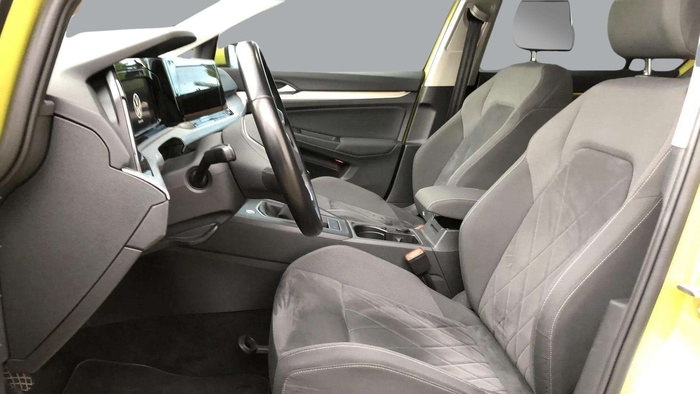 Volkswagen Golf Life 2.0 TDI 85 kW (115 CV) Vehículo usado en Sevilla Volkswagen Golf Life 2.0 TDI 85 kW (115 CV) Vehículo usado en Sevilla