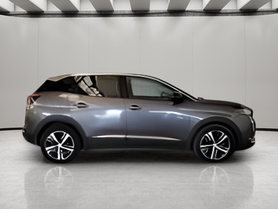 Peugeot 3008 BlueHDi 130 S&S Allure Pack EAT8 96 kW (130 CV) 4 Peugeot 3008 BlueHDi 130 S&S Allure Pack EAT8 96 kW (130 CV) 4