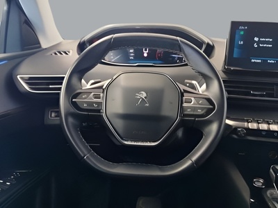 Peugeot 3008 BlueHDi 130 S&S Allure Pack EAT8 96 kW (130 CV) 11 Peugeot 3008 BlueHDi 130 S&S Allure Pack EAT8 96 kW (130 CV) 11