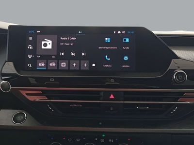 Citroen C5 X Hybrid 225 Feel Pack e-EAT8 165 kW (225 CV) 19 Citroen C5 X Hybrid 225 Feel Pack e-EAT8 165 kW (225 CV) 19