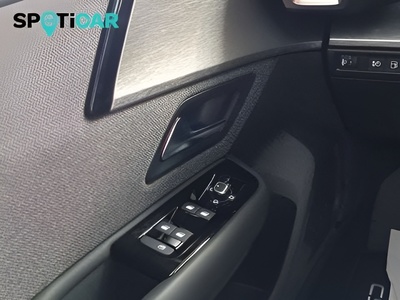 Citroen C5 X Hybrid 225 Feel Pack e-EAT8 165 kW (225 CV) 8 Citroen C5 X Hybrid 225 Feel Pack e-EAT8 165 kW (225 CV) 8