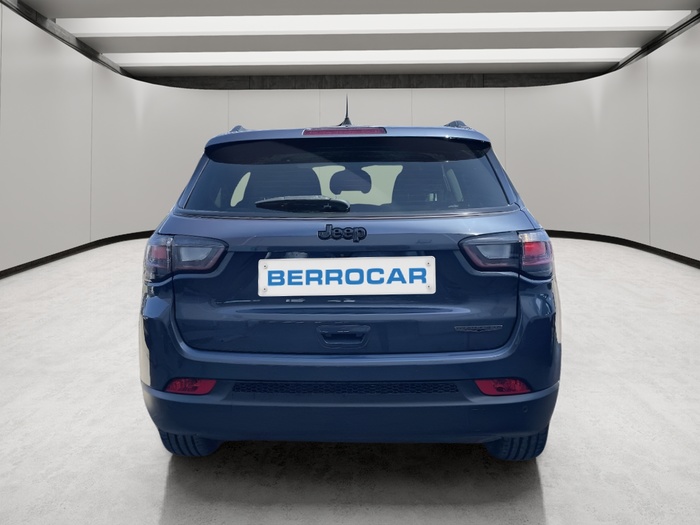 Jeep Compass 1.6 Multijet Longitude 4x2 96 kW (130 CV) Vehículo usado en Sevilla Jeep Compass 1.6 Multijet Longitude 4x2 96 kW (130 CV) Vehículo usado en Sevilla