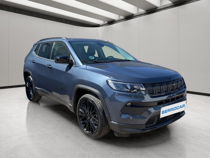 Jeep Compass 1.6 Multijet Longitude 4x2 96 kW (130 CV) Vehículo usado en Sevilla Jeep Compass 1.6 Multijet Longitude 4x2 96 kW (130 CV) Vehículo usado en Sevilla