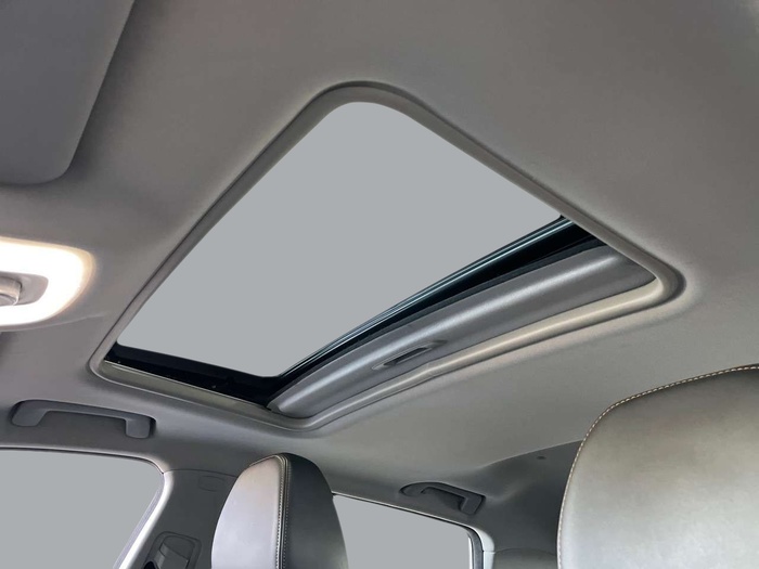 DR AUTOMOBILES DR5 1.5 85 kW (116 CV) Vehículo usado en Sevilla DR AUTOMOBILES DR5 1.5 85 kW (116 CV) Vehículo usado en Sevilla