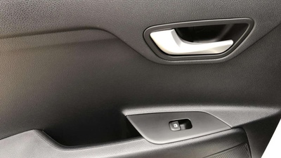 Kia Stonic 1.2 DPi Concept 62 kW (84 CV) 15 Kia Stonic 1.2 DPi Concept 62 kW (84 CV) 15