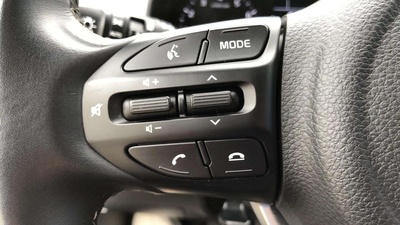 Kia Stonic 1.2 DPi Concept 62 kW (84 CV) 19 Kia Stonic 1.2 DPi Concept 62 kW (84 CV) 19