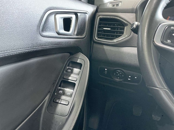 DR AUTOMOBILES DR4 1.5 85 kW (116 CV) Vehículo usado en Sevilla DR AUTOMOBILES DR4 1.5 85 kW (116 CV) Vehículo usado en Sevilla