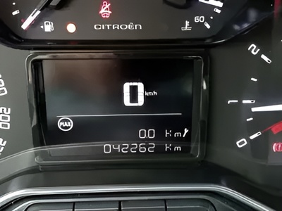 Citroen C3 Aircross PureTech 110 S&S Shine 81 kW (110 CV) 12 Citroen C3 Aircross PureTech 110 S&S Shine 81 kW (110 CV) 12