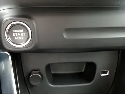 Citroen C3 Aircross PureTech 110 S&S Shine 81 kW (110 CV) 18 Citroen C3 Aircross PureTech 110 S&S Shine 81 kW (110 CV) 18