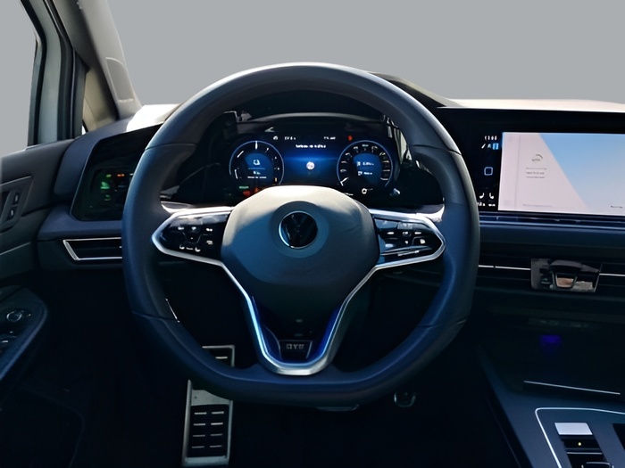 Volkswagen Golf GTE 1.4 TSI 180 kW (245 CV) DSG Vehículo usado en Sevilla Volkswagen Golf GTE 1.4 TSI 180 kW (245 CV) DSG Vehículo usado en Sevilla