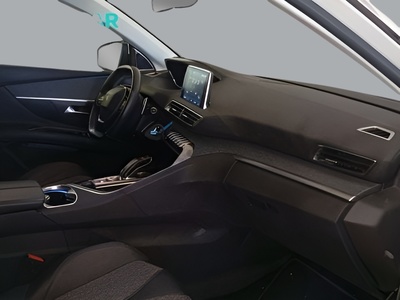 Peugeot 3008 PureTech 130 S&S Allure EAT8 96 kW (130 CV) 17 Peugeot 3008 PureTech 130 S&S Allure EAT8 96 kW (130 CV) 17