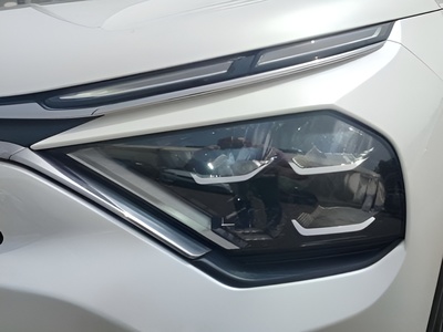 Citroen ë-C4 X 50KWh eléctrico Feel Pack 100 kW (136 CV) 21 Citroen ë-C4 X 50KWh eléctrico Feel Pack 100 kW (136 CV) 21