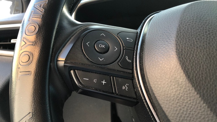 Toyota Corolla 125H Business E-CVT 90 kW (122 CV) Vehículo usado en Sevilla Toyota Corolla 125H Business E-CVT 90 kW (122 CV) Vehículo usado en Sevilla