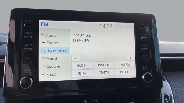 Toyota Corolla 125H Business E-CVT 90 kW (122 CV) Vehículo usado en Sevilla Toyota Corolla 125H Business E-CVT 90 kW (122 CV) Vehículo usado en Sevilla