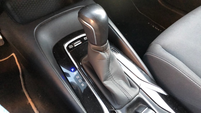 Toyota Corolla 125H Business E-CVT 90 kW (122 CV) Vehículo usado en Sevilla Toyota Corolla 125H Business E-CVT 90 kW (122 CV) Vehículo usado en Sevilla