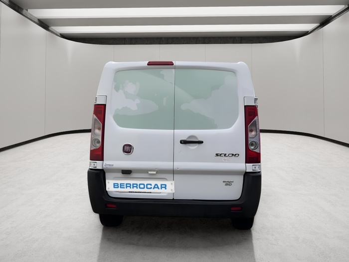 Fiat Scudo Furgon 1.6 MultiJet 10 Comfort 66 kW (90 CV) Vehículo usado en Sevilla Fiat Scudo Furgon 1.6 MultiJet 10 Comfort 66 kW (90 CV) Vehículo usado en Sevilla