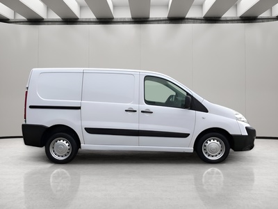 Fiat Scudo Furgon 1.6 MultiJet 10 Comfort 66 kW (90 CV) 4 Fiat Scudo Furgon 1.6 MultiJet 10 Comfort 66 kW (90 CV) 4