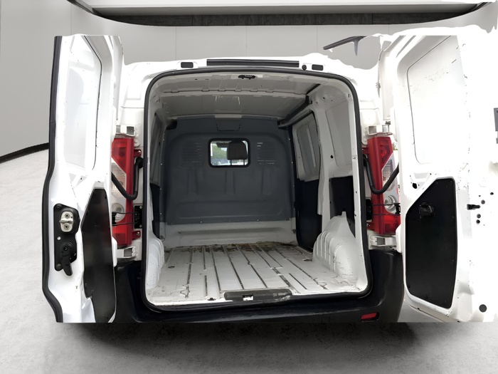 Fiat Scudo Furgon 1.6 MultiJet 10 Comfort 66 kW (90 CV) Vehículo usado en Sevilla Fiat Scudo Furgon 1.6 MultiJet 10 Comfort 66 kW (90 CV) Vehículo usado en Sevilla