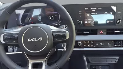 Kia Sportage 1.6 T-GDi Concept 4X2 110 kW (150 CV) 18 Kia Sportage 1.6 T-GDi Concept 4X2 110 kW (150 CV) 18