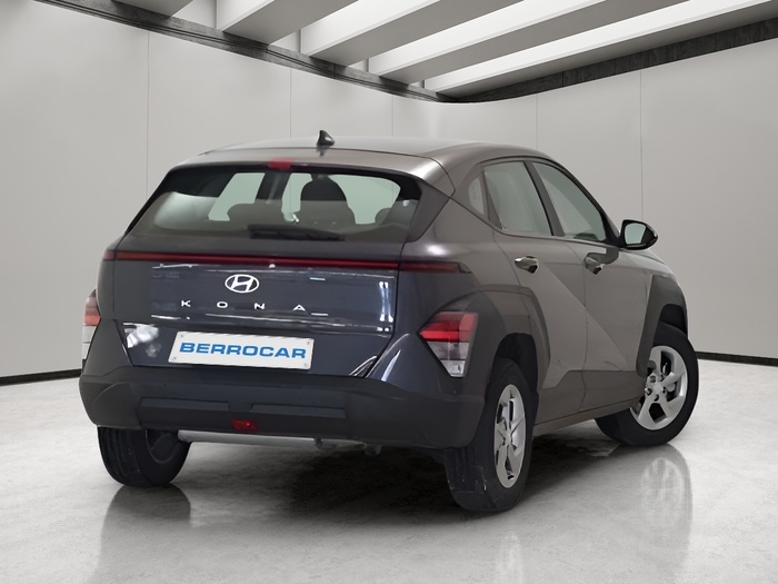 Hyundai Kona 1.0 TGDi Maxx 4x2 88 kW (120 CV) Vehículo usado en Sevilla Hyundai Kona 1.0 TGDi Maxx 4x2 88 kW (120 CV) Vehículo usado en Sevilla